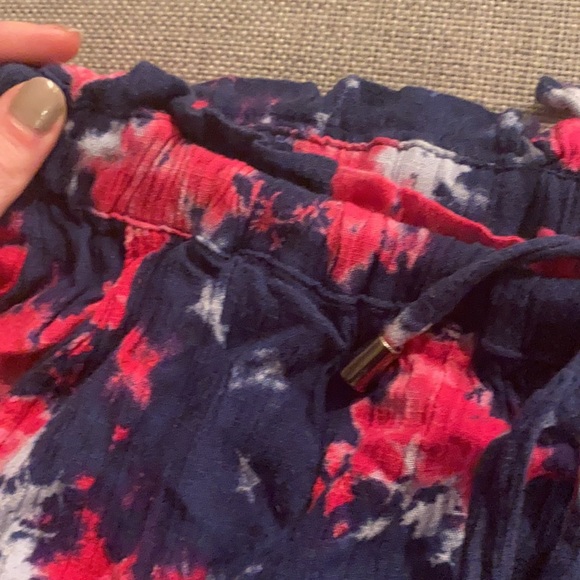 Tie-Dye Splendid Shorts - Picture 3 of 3